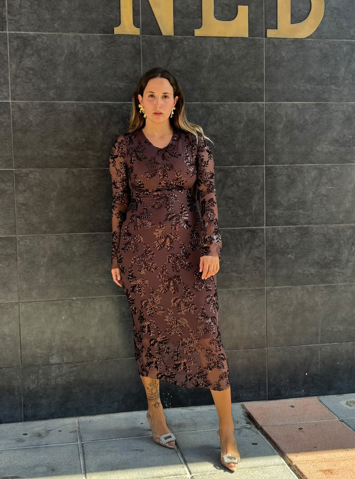 VESTIDO MIDI BORDADO LENTEJUELAS