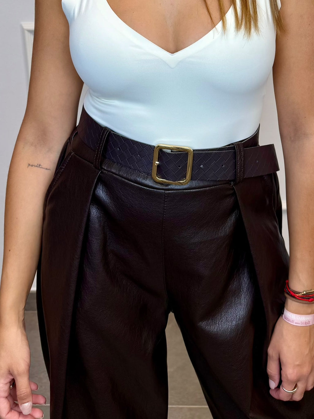 PANTALON MIDI POLIPIEL CON CINTURÓN